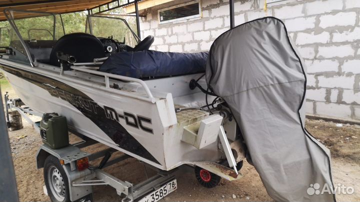 Лодка Беркут M-DC с мотором Хонда 90л.с. + прицеп