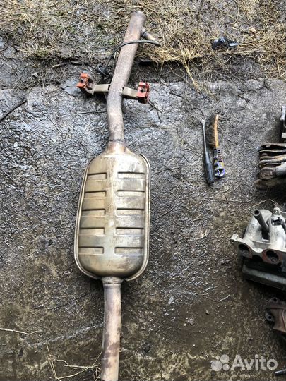 Глушитель BMW 3 E46 316i 318i M43 часть без кат