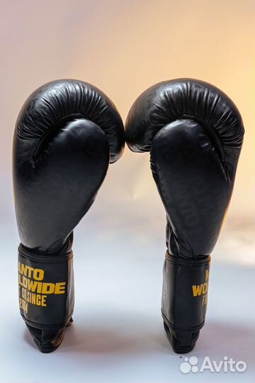 Боксерские перчатки Manto