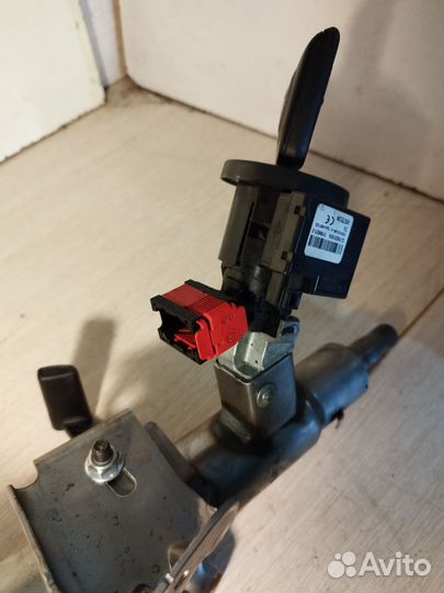 Замок зажигания Renault Duster