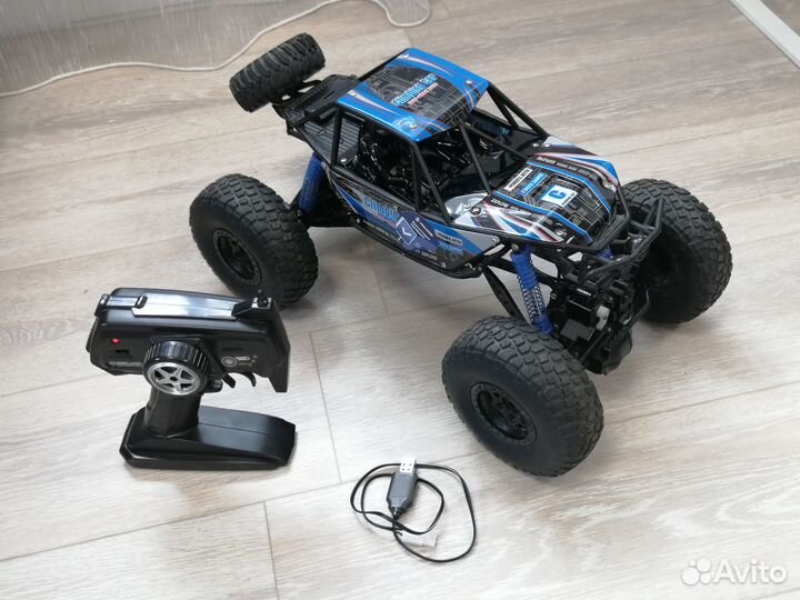 Машина на радиоуправлении jeep