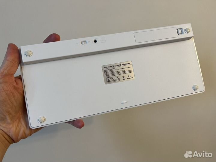 Клавиатура беспроводная белая
