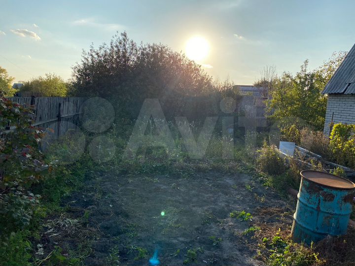 Дача 15 м² на участке 7 сот.