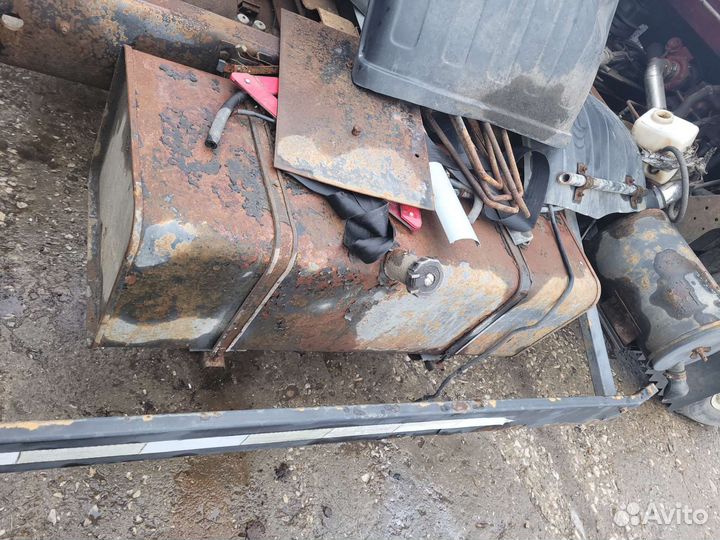 Топливный бак baw fenix