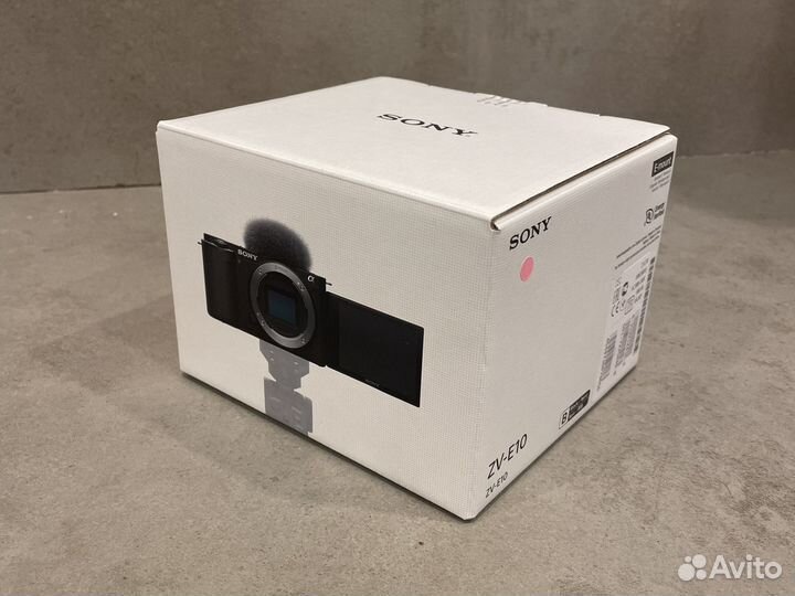 Sony ZV-E10 kit 16-50mm Black / White Новые-Гарант