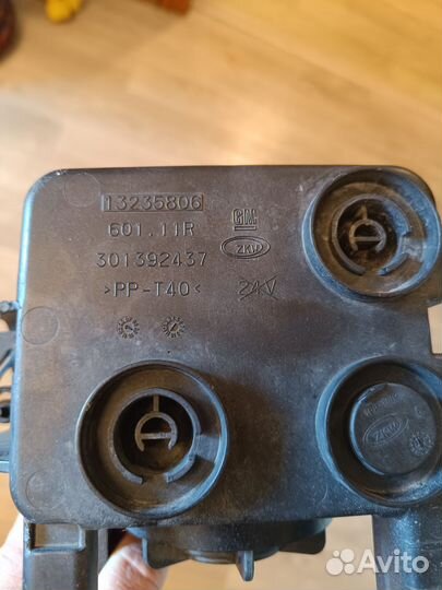 Фара противотуманная правая opel meriva