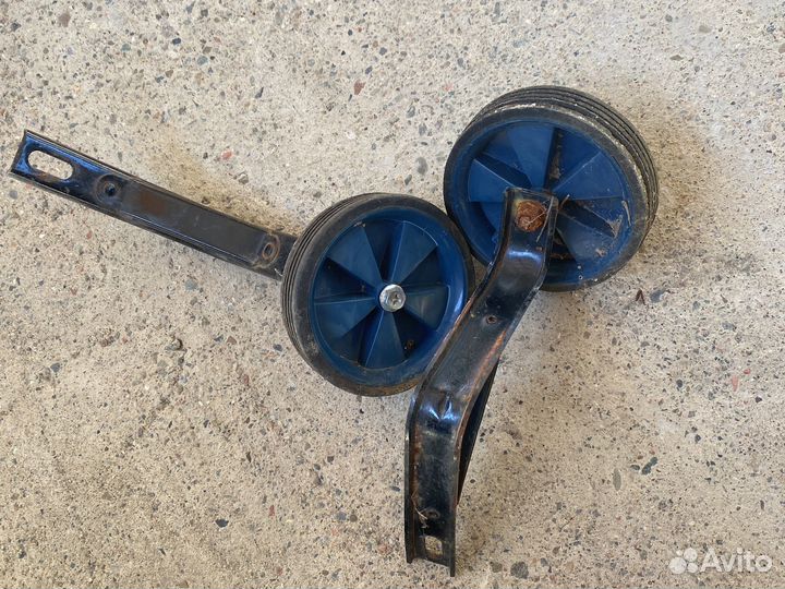 Колеса боковые