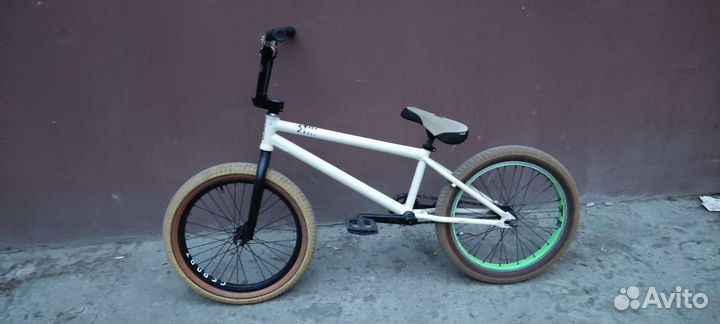 Трюковой велосипед bmx