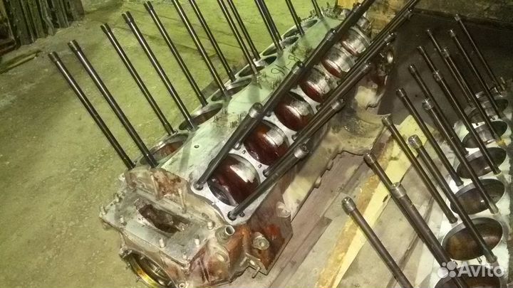 Картер двигателя В-46-6 Демонтаж