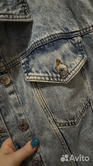 Джинсовая куртка женская
