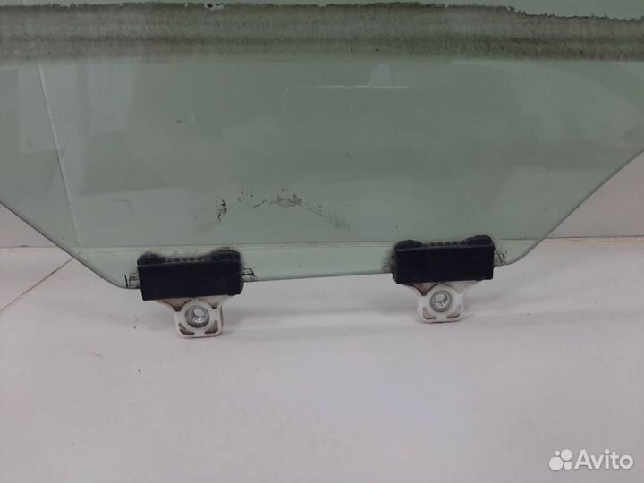 Стекло двери передней правой Subaru Impreza G12 20