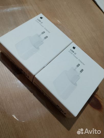 Адаптер Apple USB-C Power 20W оригинал