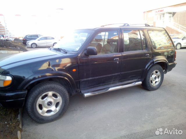 Пороги Ford Explorer 2000 года