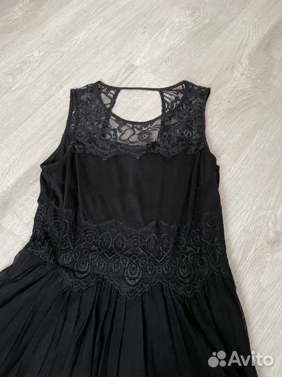 Платье нарядное