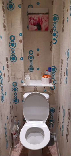 Комната 15,4 м² в 4-к., 2/4 эт.