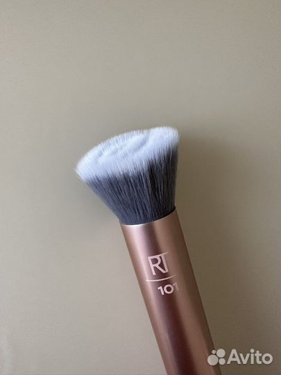 Кисти для макияжа Real Techniques