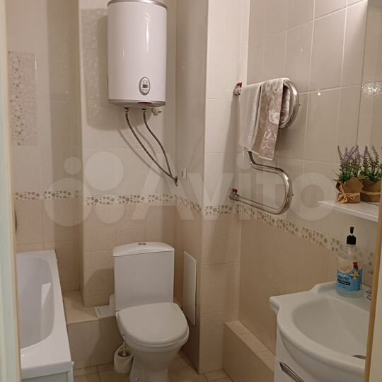 2-к. квартира, 37 м², 8/10 эт.