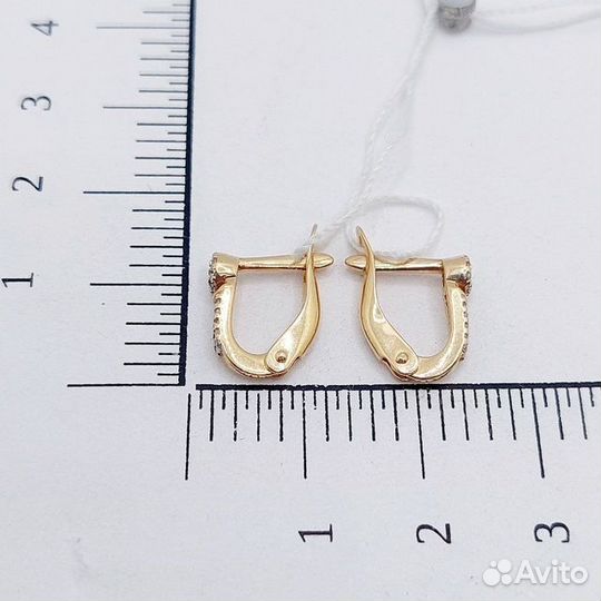 Серьги с синтетическим камнем Золото