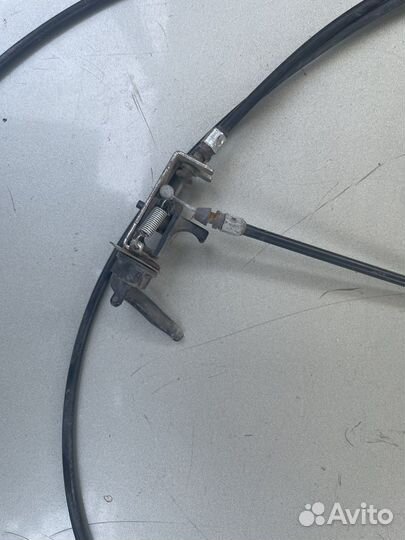 Тросс лючка бензобака Mazda 3 bk седан