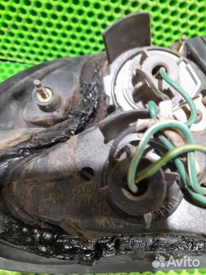 Фонарь задний внешний правый Nissan Almera N15