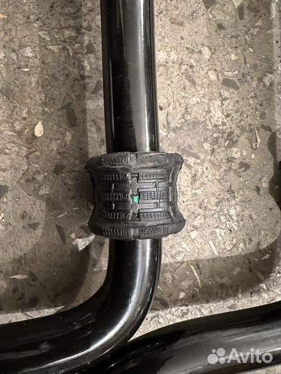 На Mercedes W166, W292 Стабилизатор