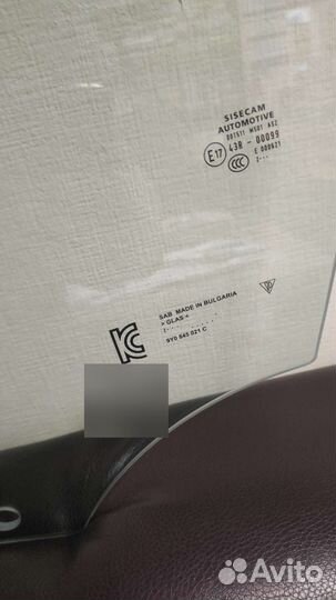 Стекла передних дверей Porsche Caenne 3 2017-2023