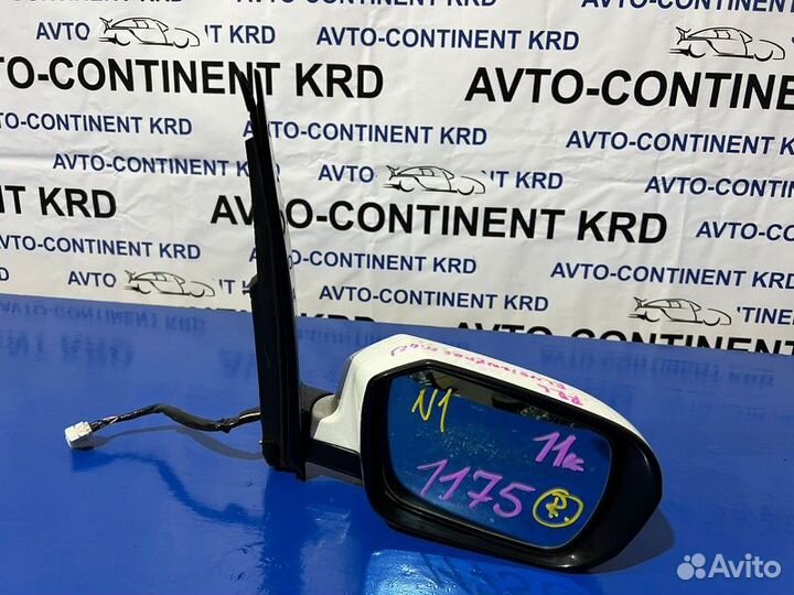 Зеркало правое Honda Elysion RR1 K24A