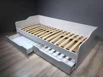 Кровать односпальная в стиле IKEA