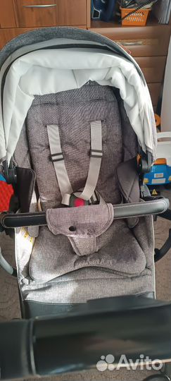 Коляска Dearest с реверсивным блоком