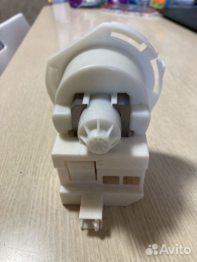 Помпа для посудомоечной машины Indesit