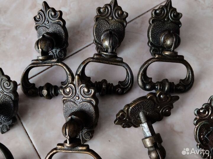 Мебельные ручки