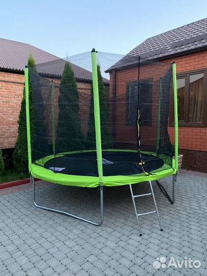 Батут с защитной сеткой 305 см