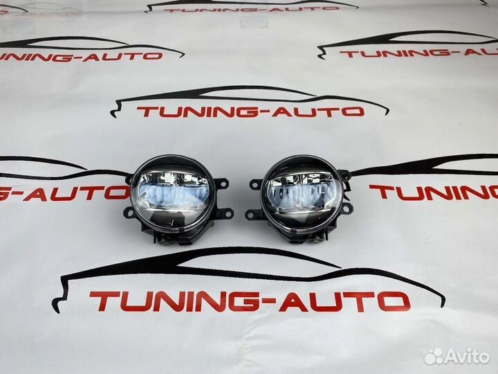 Туманки Toyota Lexus koito