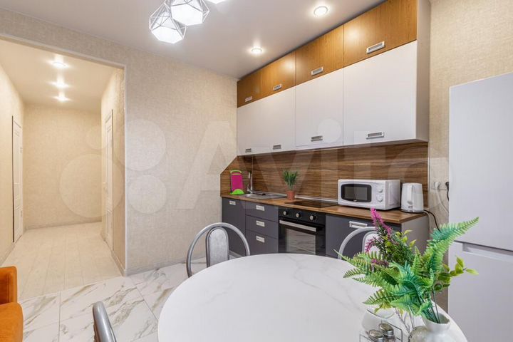 2-к. квартира, 61,3 м², 6/17 эт.