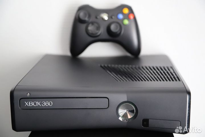 Xbox 360S 500GB Freeboot 150 игр