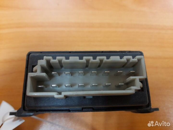 Блок управления климат-контролем Volvo S40