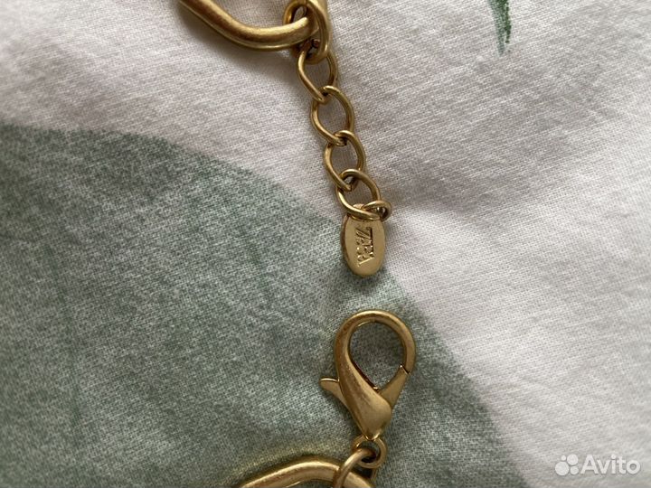 Ожерелье Zara