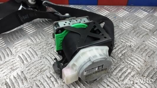 Ремень безопасности с пиропатроном сиденья передне