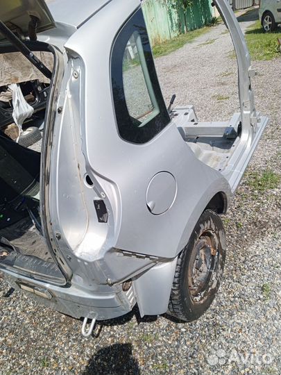 Задняя часть Datsun mi Do