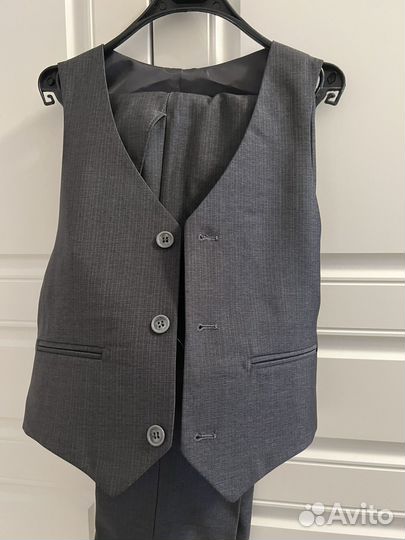 Костюм тройка для мальчика 122 128