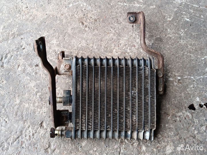 Радиатор охлаждения масла mitsubishi outlander 1