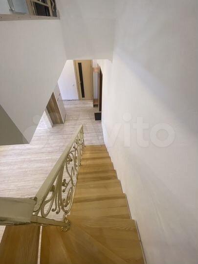 3-к. квартира, 135 м², 7/7 эт.