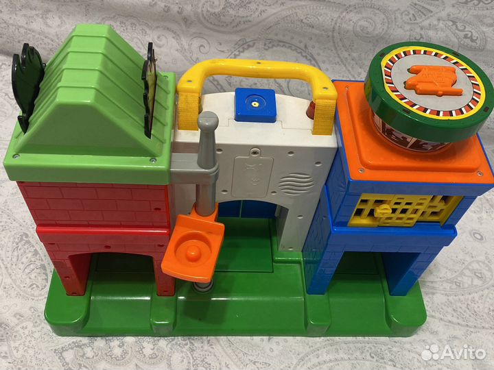 Игрушка пожарная станция