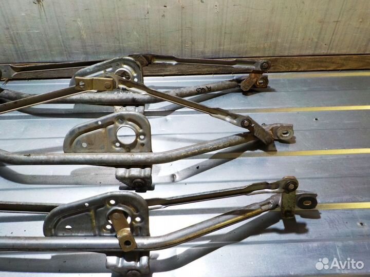 Трапеция стеклоочистителя Ауди A6 C5