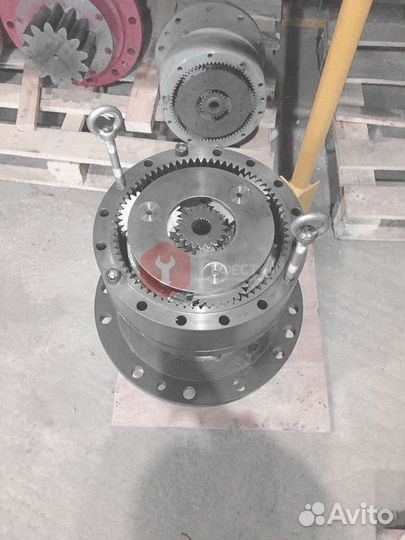 Поворотный редуктор 333-2959