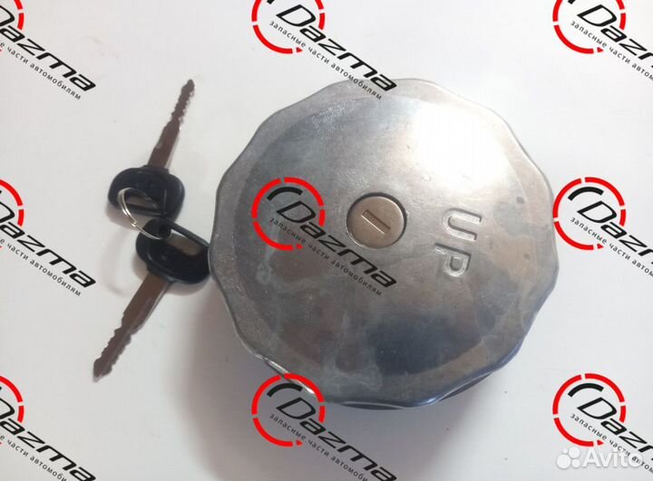 Zevs CY87164 Крышка топливного бака hino 500 с клю