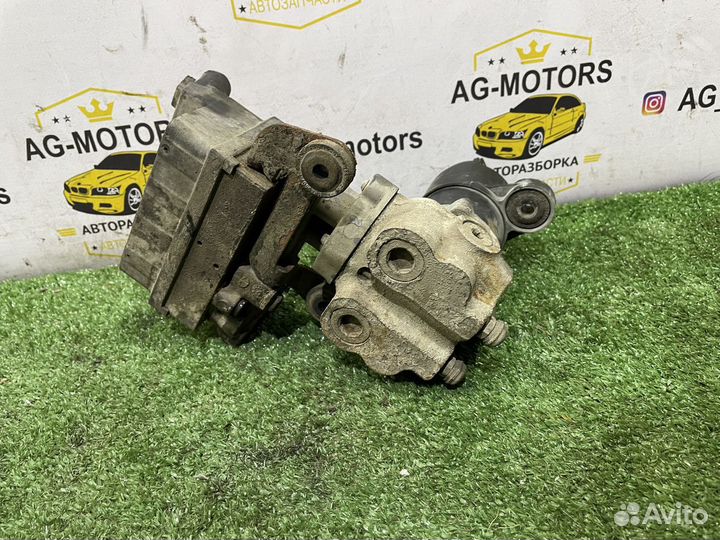 Блок ABS насос Volkswagen Passat B4