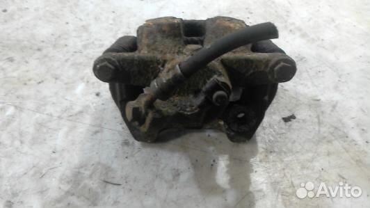 Суппорт тормозной задний левый land rover discovery 3 (79H02OP01)