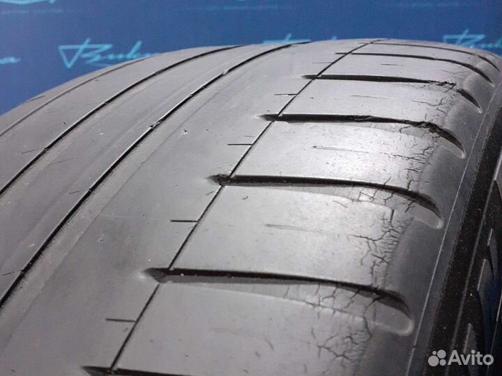 Michelin Pilot Sport 3 235/45 R19
