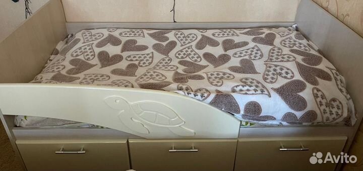 Детская кровать от 3 лет с матрасом бу